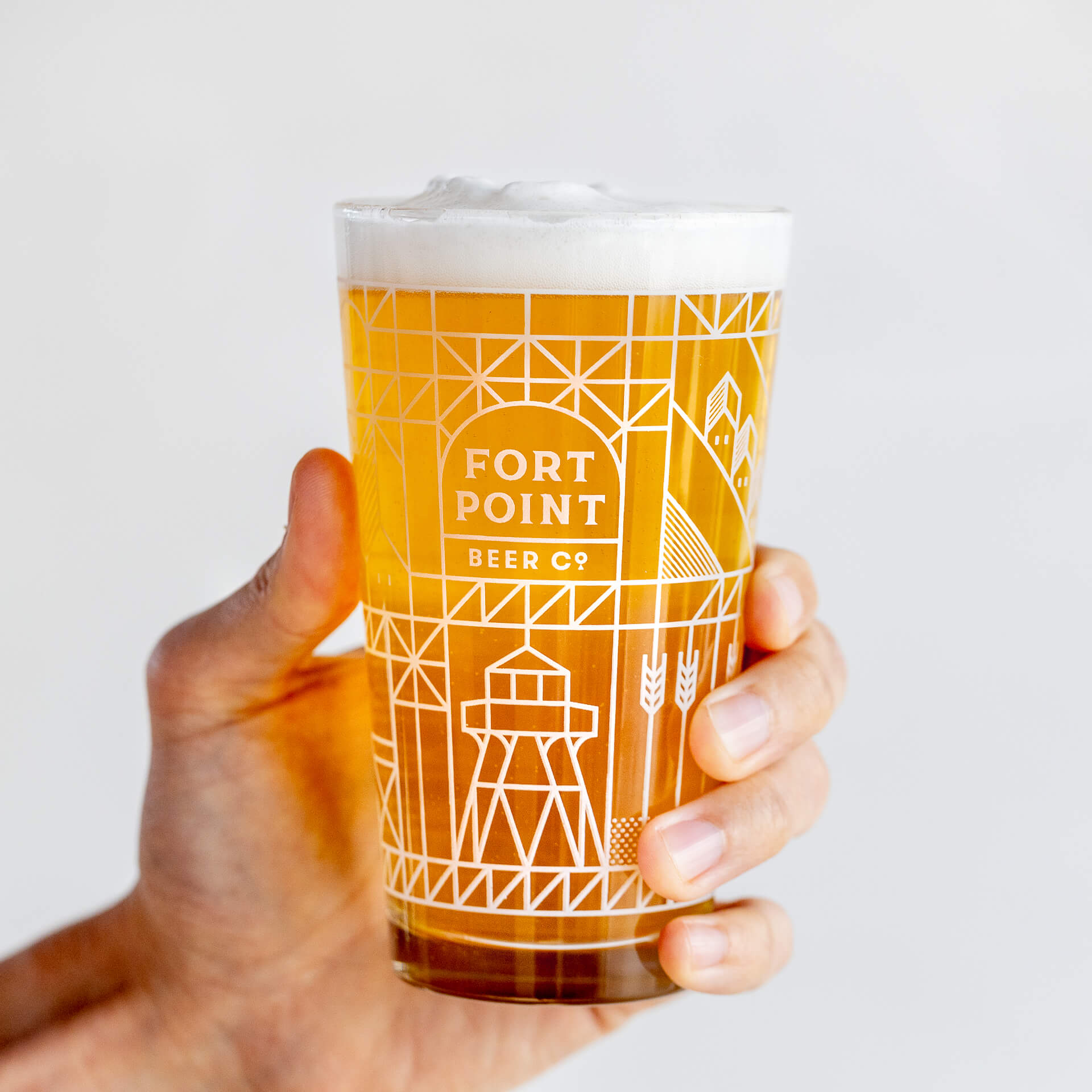 http://fortpointbeer.com/cdn/shop/products/Fort-Point-Pint-Glass-5.jpg?v=1665174798